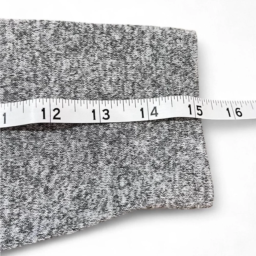 Calvin Klein Women’s Gray 3/4 Sleeve Pocket Top Size Medium – Casual Lightweight